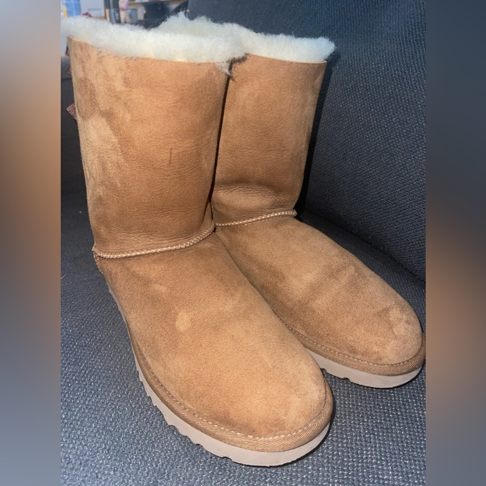 UGG Bailey Bow Chesnut Boots